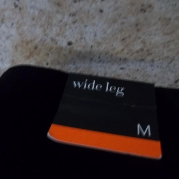 NWT ALFANI WIDE LEG MEDIUM BLACK SPARKLE SLACKS - Picture 2 of 4